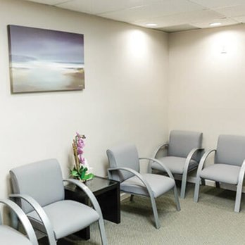 Framingham Premier Dental - Waiting area for patients and their families - General Dentistry Near Me - Framingham, Massachusetts Framingham Premier Dental - Waiting area for patients and their families - General Dentistry Near Me - Framingham, Massachusetts