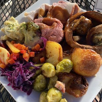 Magical Meat Boutique - Sunday Carvery - British Near Me - Mount Dora, Florida Magical Meat Boutique - Sunday Carvery - British Near Me - Mount Dora, Florida