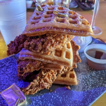18bin - Chicken and Waffles - Bars Near Me - Las Vegas, Nevada