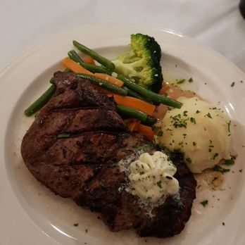 Lara’s Fine Dining - Italian Near Me - Richmond, California Lara’s Fine Dining - Italian Near Me - Richmond, California