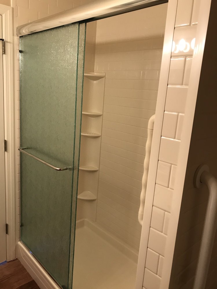 BATH FITTER Updated July 2024 214 Pleasant Dr, Aliquippa