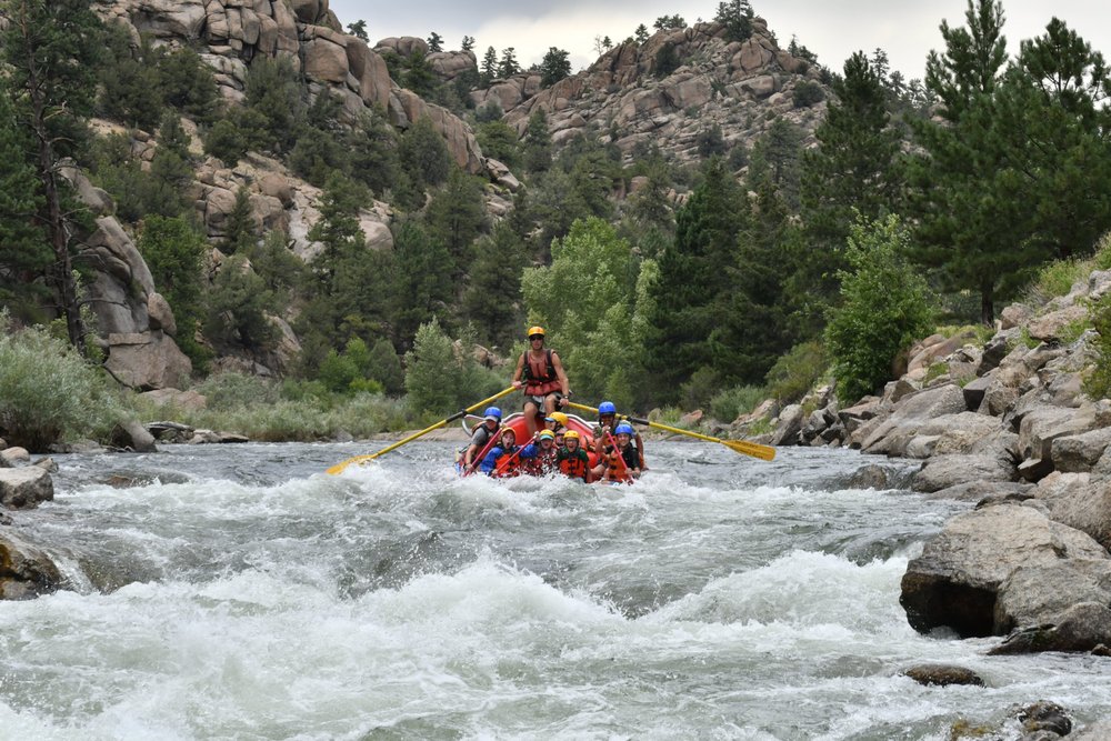 Performance Tours Rafting Logo