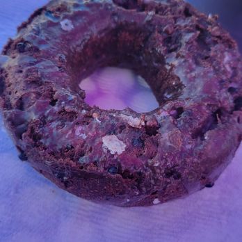 Boa Vista Orchards - Blackberry glazed, so fresh and warm. But be warned they do have seeds. - Fruits & Veggies Near Me - Placerville, California Boa Vista Orchards - Blackberry glazed, so fresh and warm. But be warned they do have seeds. - Fruits & Veggies Near Me - Placerville, California