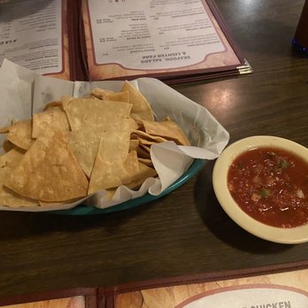 El Tecolote - The all important chips and salsa - Mexican Near Me - Camarillo, California El Tecolote - The all important chips and salsa - Mexican Near Me - Camarillo, California