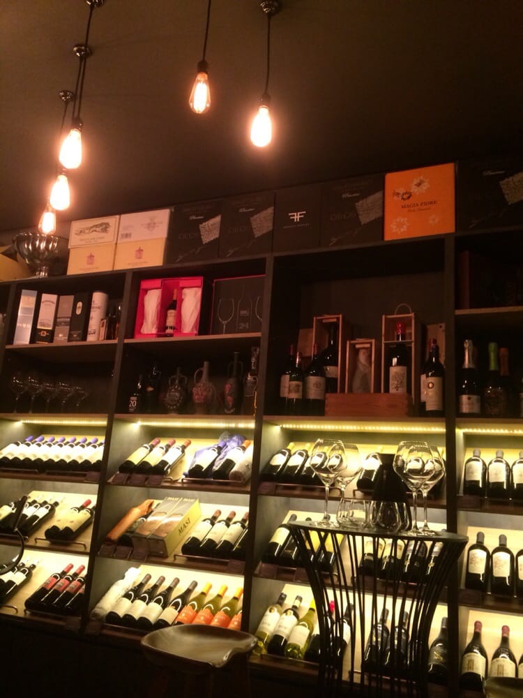 BOUTIQUE WINE CELLAR Updated March 2024 15 Upper Circular Rd