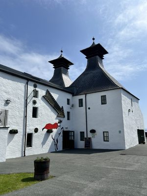 Ardbeg Distillery by null