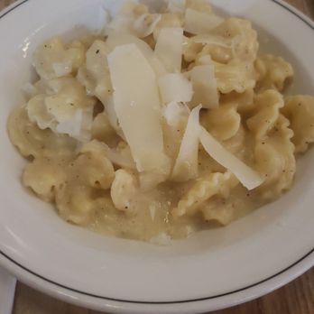 Pasta Louise - Cacio e Pepe - Italian Near Me - Brooklyn, New York Pasta Louise - Cacio e Pepe - Italian Near Me - Brooklyn, New York