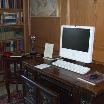 Villa Marco Polo Inn - Amarone della Valpolicella and an iMac :) - Bed & Breakfast Near Me - Victoria, British Columbia Villa Marco Polo Inn - Amarone della Valpolicella and an iMac :) - Bed & Breakfast Near Me - Victoria, British Columbia