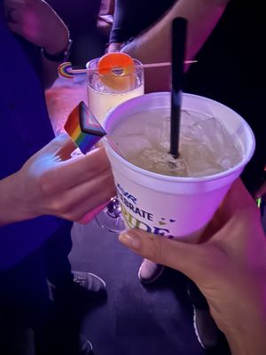 Dani’s Queer Bar by null