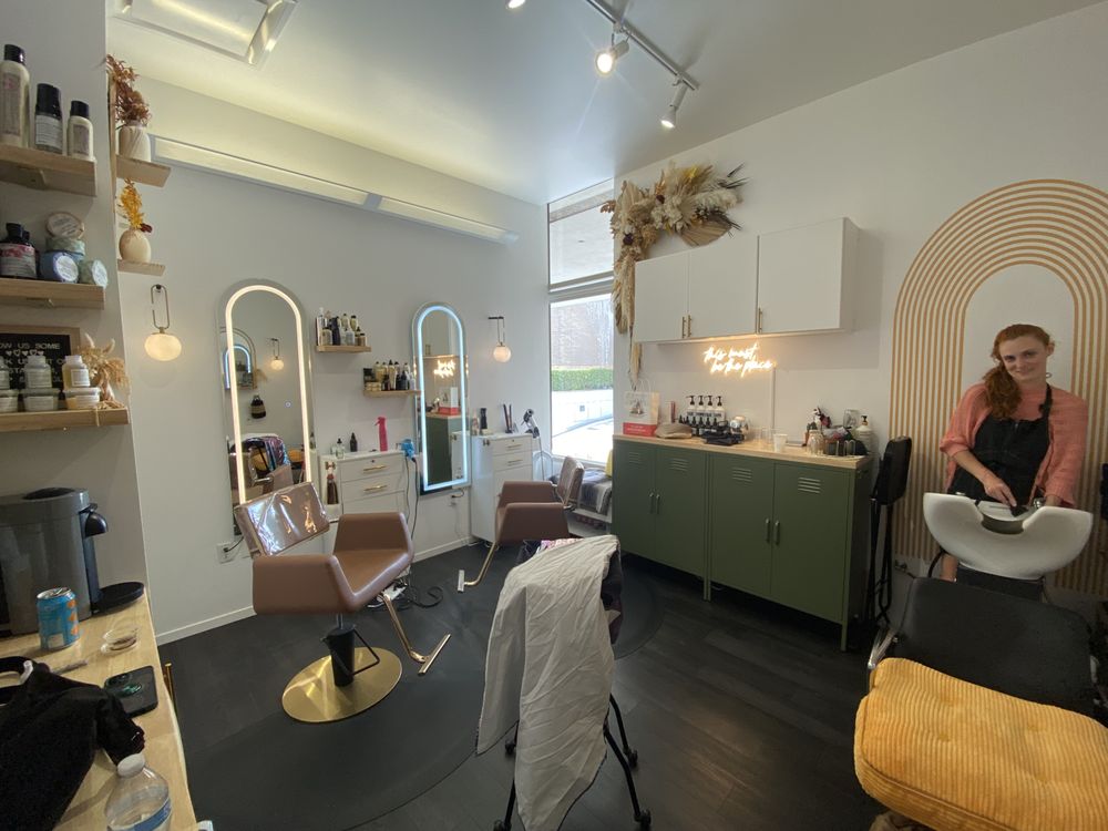 Salt & Honey Salon  Logo