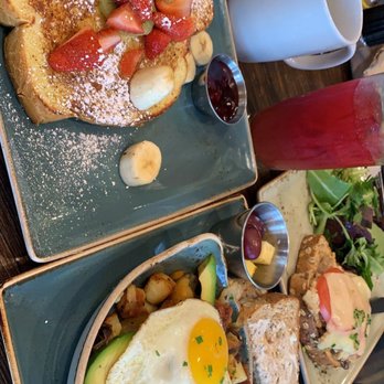 First Watch - Farmhouse skillet hash, french toast and a chicken salad(sandwiche) - Breakfast & Brunch Near Me - Arlington, Texas