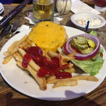 Rogers Roost - super good burger..... - Pizza Near Me - Sterling Heights, Michigan