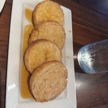 Milk & Honey - Biscuits - Cafes Near Me - Chattanooga, Tennessee
