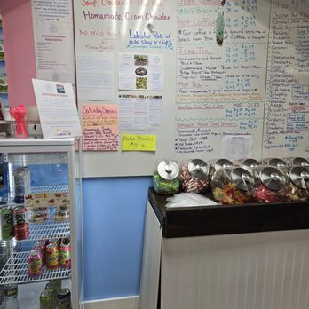 Audet's - Ice Cream & Frozen Yogurt Near Me - Hampstead, New Hampshire