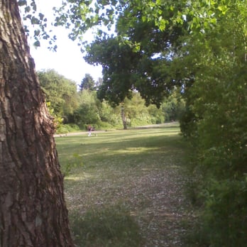 Dreipfuhlpark - Parks Near Me - Berlin, BE