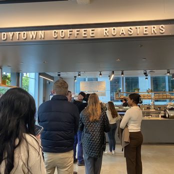 Andytown Coffee Roasters - Waiting in line - Coffee Roasteries Near Me - San Francisco, California