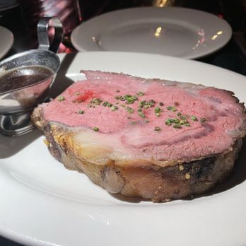 Skull's Rainbow Room - Prime rib - Cocktail Bars Near Me - Nashville, Tennessee Skull's Rainbow Room - Prime rib - Cocktail Bars Near Me - Nashville, Tennessee