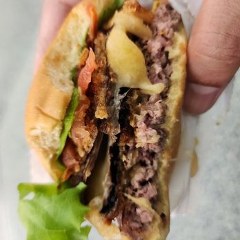 Shake Shack - shack stack - Burgers Near Me - Jamaica, New York Shake Shack - shack stack - Burgers Near Me - Jamaica, New York