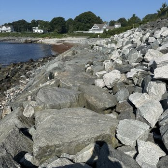 Cliff Walk - Rocky section of walkway - Parks Near Me - Newport, Rhode Island Cliff Walk - Rocky section of walkway - Parks Near Me - Newport, Rhode Island