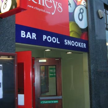 RILEYS SPORTS BAR - Updated January 2026 - 10 Photos - 15-19 Queens ...