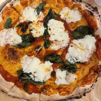 Hyde Park - Margherita Pizza. My favorite out of all the things we ordered. Light and fluffy - Cocktail Bars Near Me - Webster, Texas