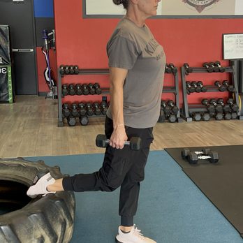 Contra Loma Bootcamp - Bulgarian lunges are not for the weak. - Boot Camps Near Me - Antioch, California