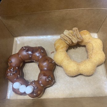 Donutchew - Donuts Near Me - Gaithersburg, Maryland