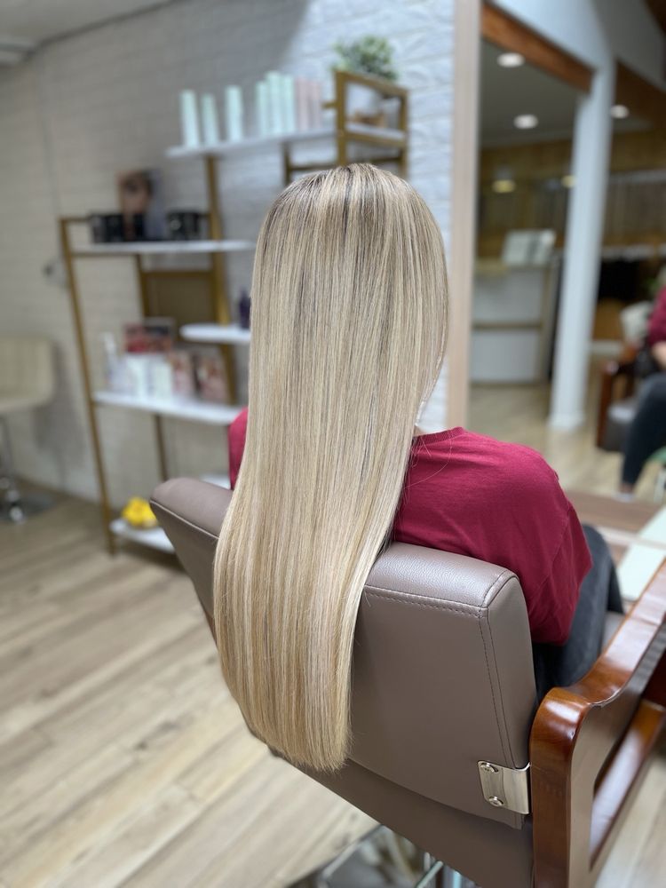 Irina Hair extensions Logo