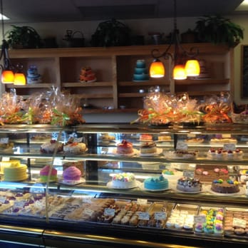 French's Pastry Bakery - Cute bakery - Desserts Near Me - Orange, California