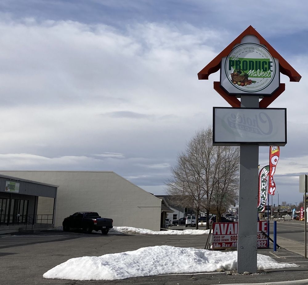 THE PRODUCE MARKET Updated October 2024 15 Photos 1812 Grand Ave