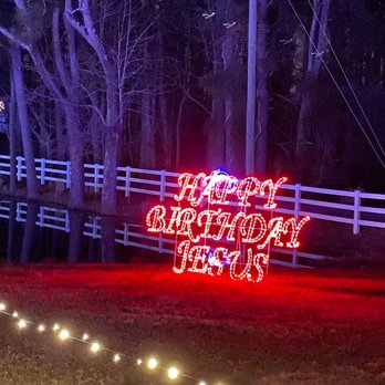 Fieldstream Farm and Christmas Lights - Festivals Near Me - Raleigh, North Carolina