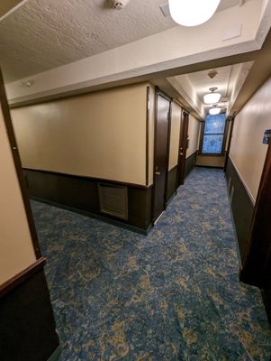 Hotel Apache by null