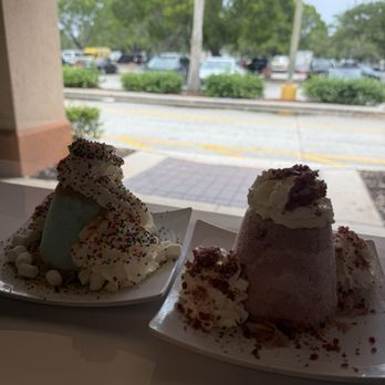 Vampire Penguin - Ice Cream & Frozen Yogurt Near Me - Palm Beach Gardens, Florida