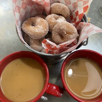 Boon Fly Cafe - Coffee and Boon Fly Donuts - American Near Me - Napa, California