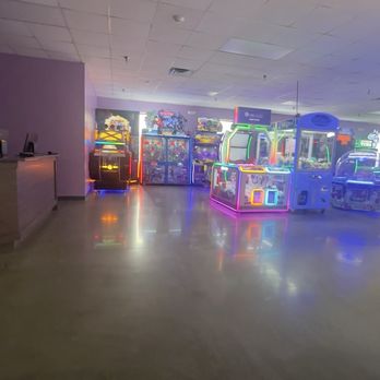 Soar N Bounce - Game room - Trampoline Parks Near Me - Temple, Pennsylvania