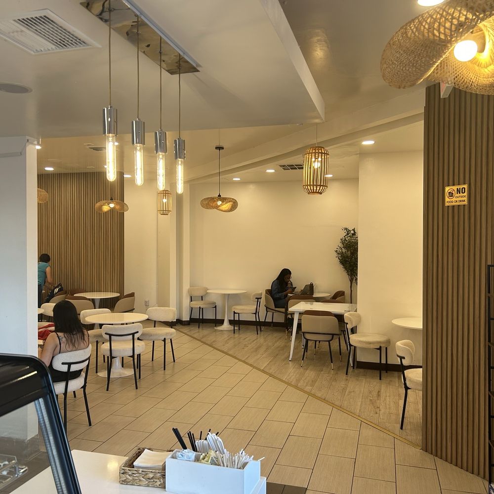 Chai Master - Inside - Coffee & Tea Near Me - Los Alamitos, California