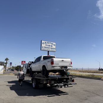 Castro Tire And Truck Wash - Tundra - Towing Near Me - Buttonwillow, California Castro Tire And Truck Wash - Tundra - Towing Near Me - Buttonwillow, California