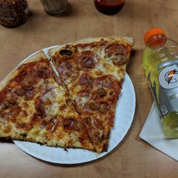 24 Hour Pizza Delivery in Toronto 