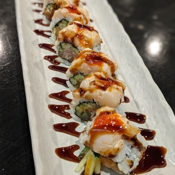 Hyack Sushi - Reverse Red roll $9.60 - Japanese Near Me - New Westminster, British Columbia Hyack Sushi - Reverse Red roll $9.60 - Japanese Near Me - New Westminster, British Columbia
