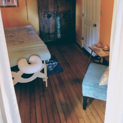 Rebecca Lafaver, CMT - Treatment space