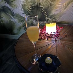 Complementary mimosa