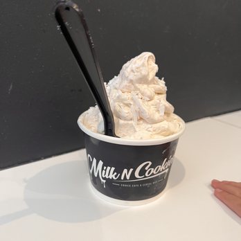 Milk N Cookies - Desserts Near Me - Stamford, Connecticut Milk N Cookies - Desserts Near Me - Stamford, Connecticut