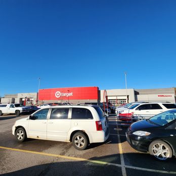 Target - Department Stores Near Me - Elgin, Illinois
