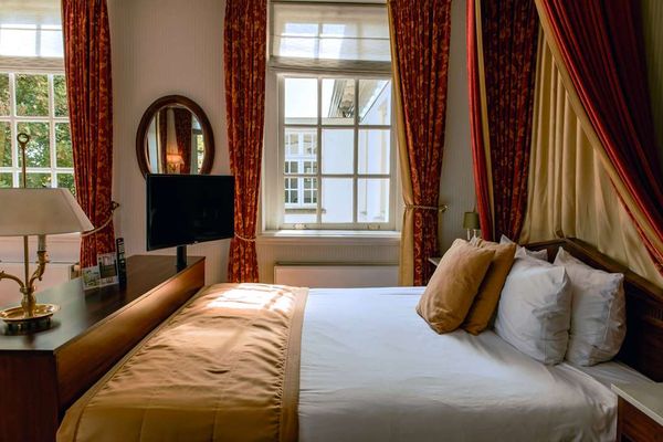 Grand Hotel Karel V by null