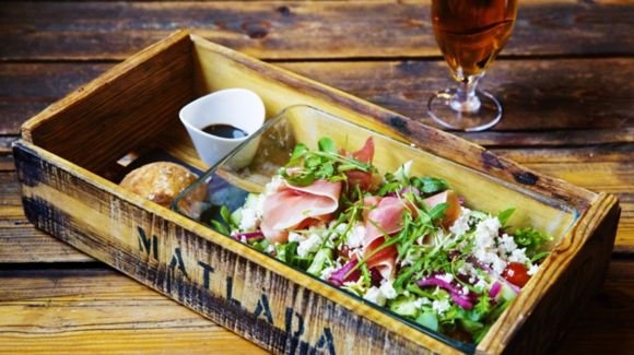 Pub Niska by null