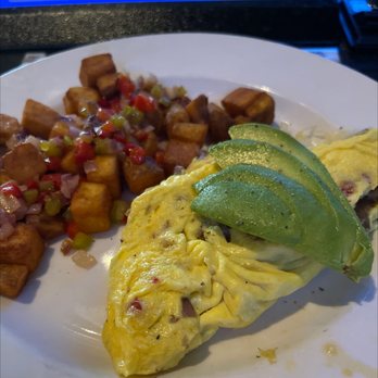 PT's Gold - Vegetarian Omelette with Avocado ! Great ! - Sports Bars Near Me - Las Vegas, Nevada PT's Gold - Vegetarian Omelette with Avocado ! Great ! - Sports Bars Near Me - Las Vegas, Nevada