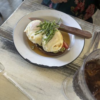 The Rooster - awesome eggs Benedict - American Near Me - Naples, Florida The Rooster - awesome eggs Benedict - American Near Me - Naples, Florida