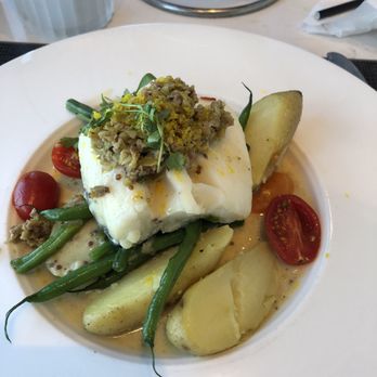 360 Restaurant - atlantic salmon fillet - Canadian (New) Near Me - Toronto, Ontario