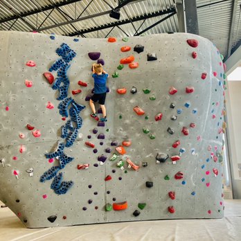 Momentum Climbing Gym - Rock Climbing Near Me - Katy, Texas Momentum Climbing Gym - Rock Climbing Near Me - Katy, Texas