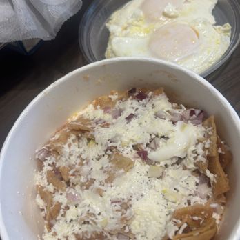 Buenos Días Cafe - Chilaquiles rojo with over easy eggs- to go - Cafes Near Me - Norco, California